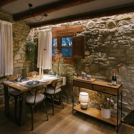 La Caseta Del Munt * Castelltercol